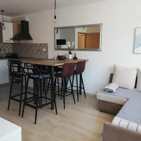 Apartment Morean